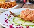 Salmon tartar